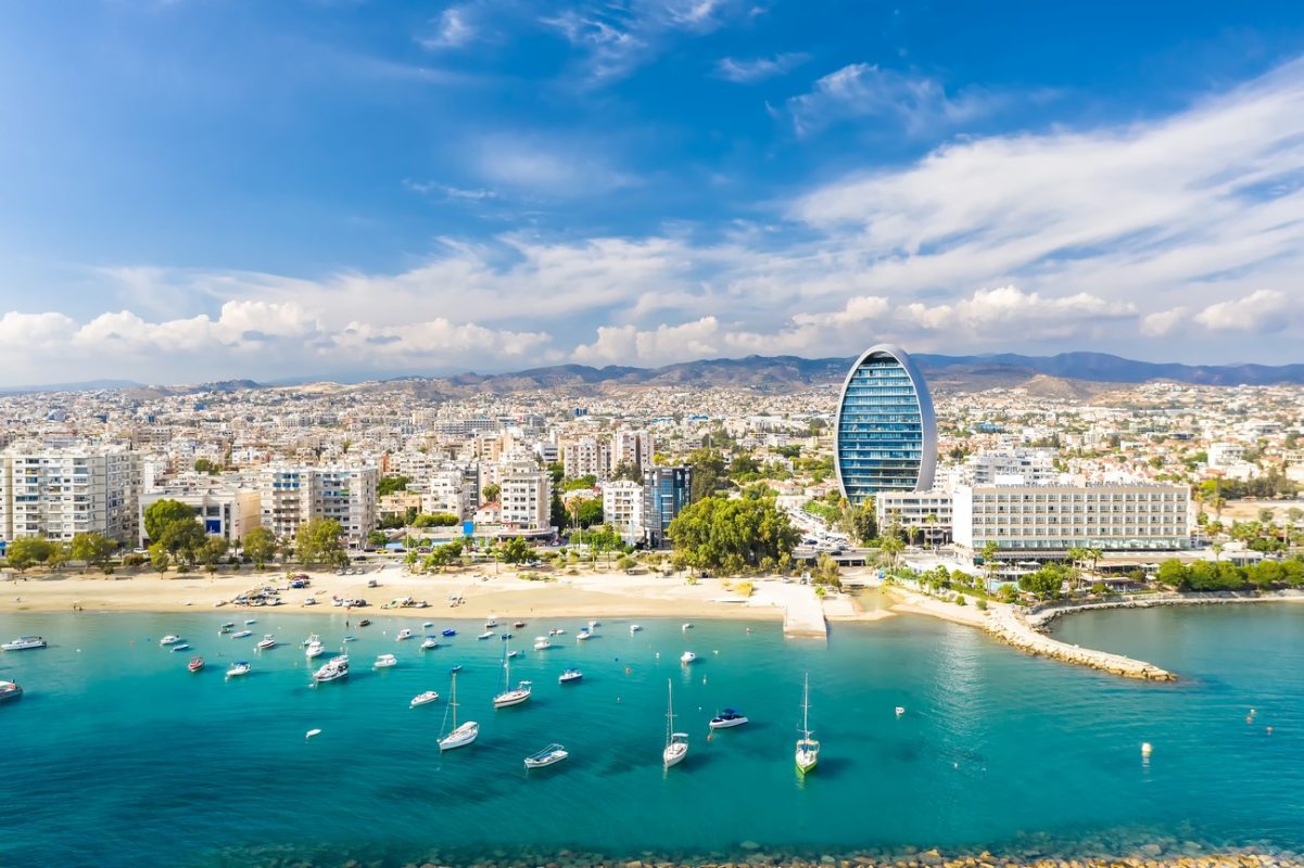 Giá bất động sản căn hộ tại Síp tăng cao
